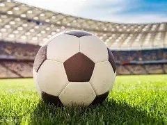 季后赛,日在深圳打,展开首回合,LEYU,Sports,乐鱼体育,体育直播,体育赛事,APP下载,官方网地址