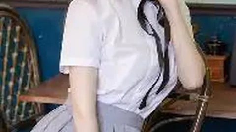 向佐直面网红挑战，药水哥坦言为郭碧婷粉丝而退缩